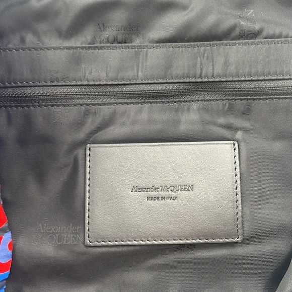 ALEXANDER MCQUEEN Extra Large Camo Tote - Picture 4 of 6